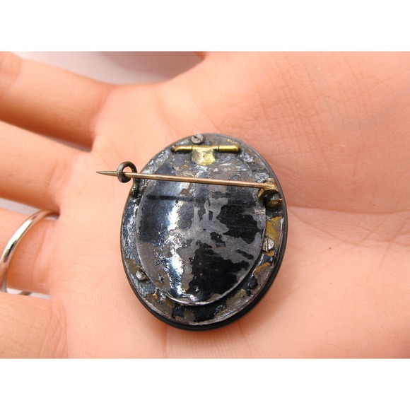 Antique Victorian Whitby Jet Photo Locket Brooch Pin Mourning Pin - Picture 8 of 9